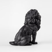 Majestic Lion Sculpture