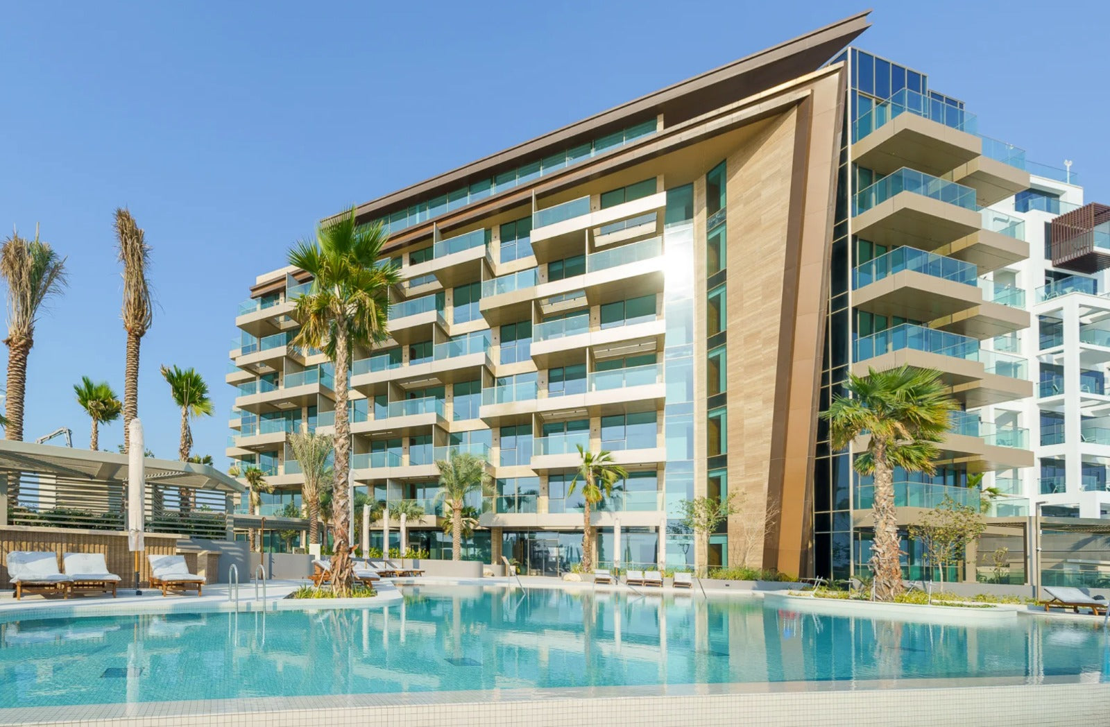 ELLINGTON BEACH HOUSE